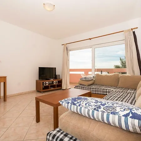 Apartment Nikic-pavic *