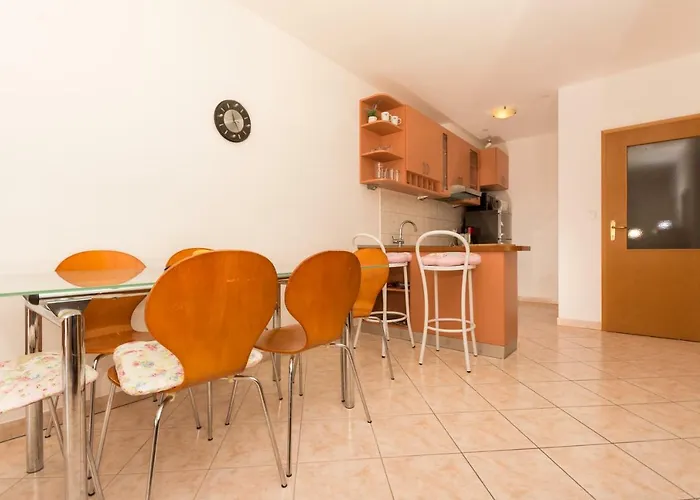 Pavic-nikic Apartment Trogir